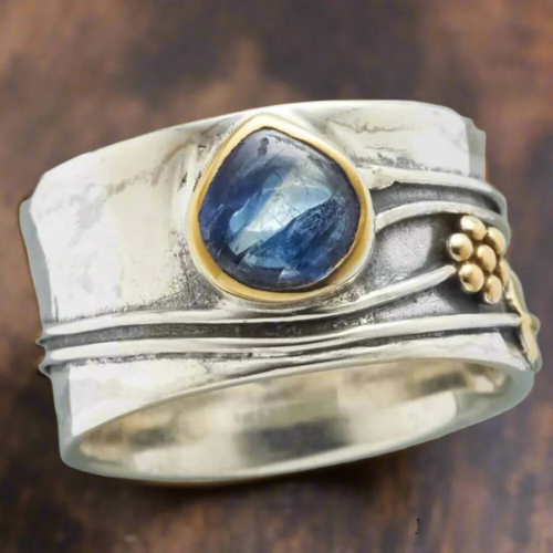 RAFAELA | BOHEMIAN-INSPIRED RING