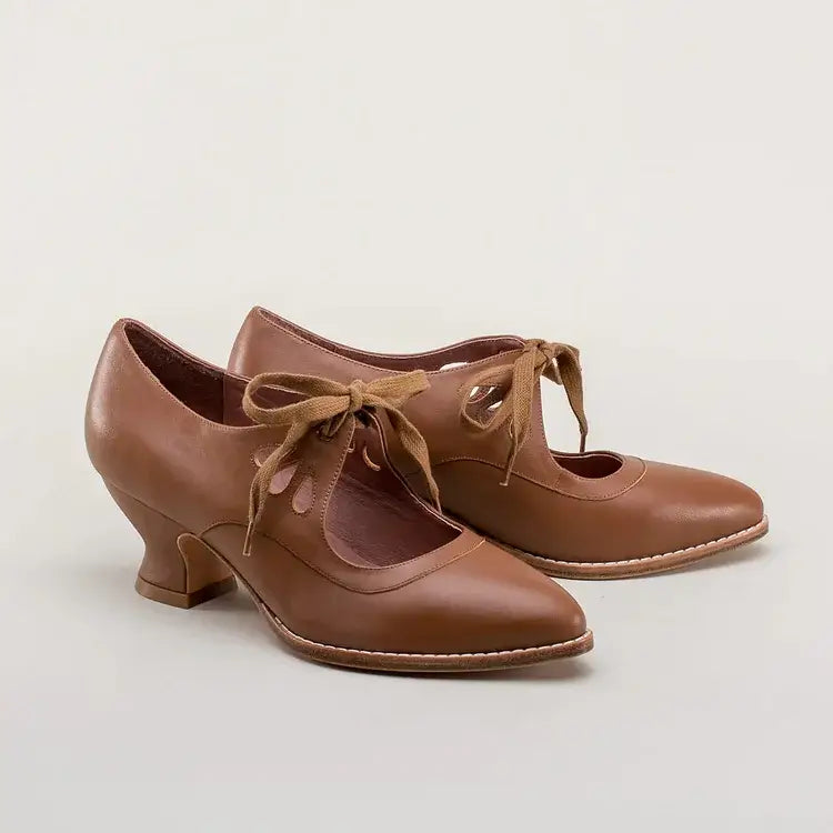 Brown / 12