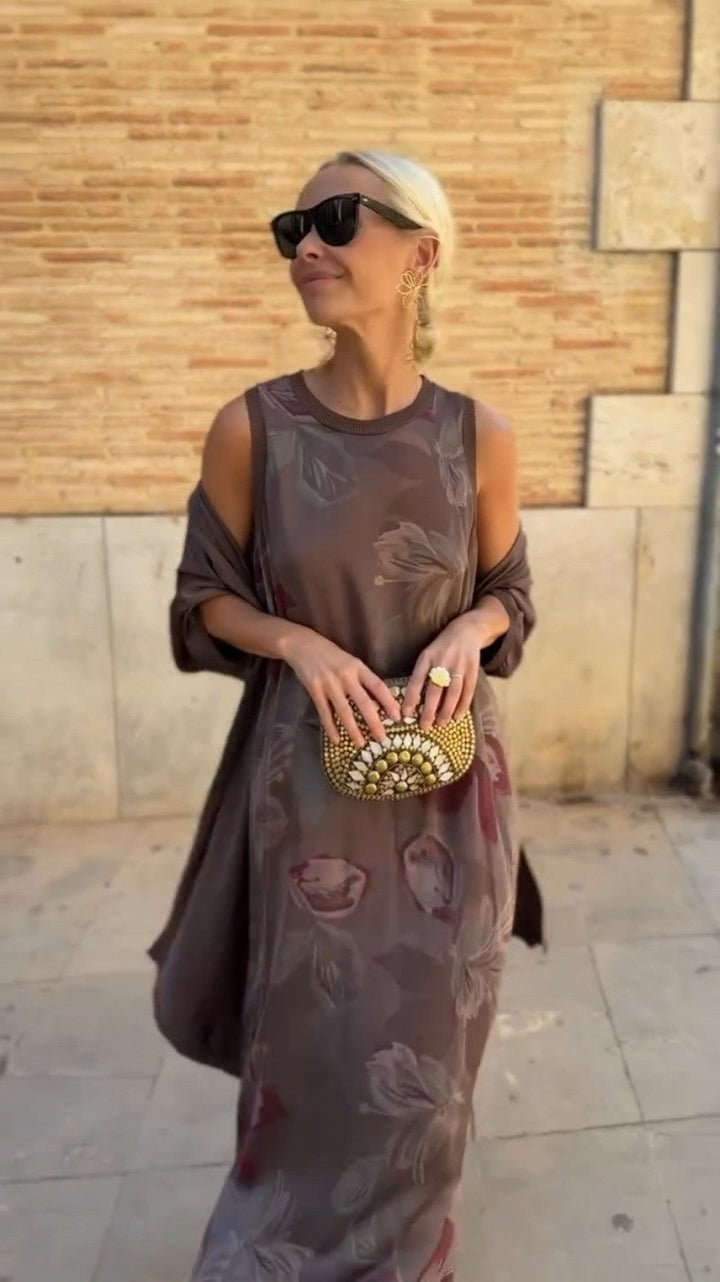 Zuri | Elegant long dress with matching shawl