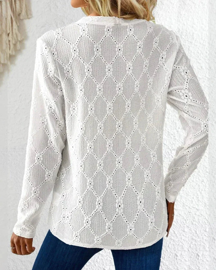 CLAIRE | CLASSIC KNIT BLOUSE