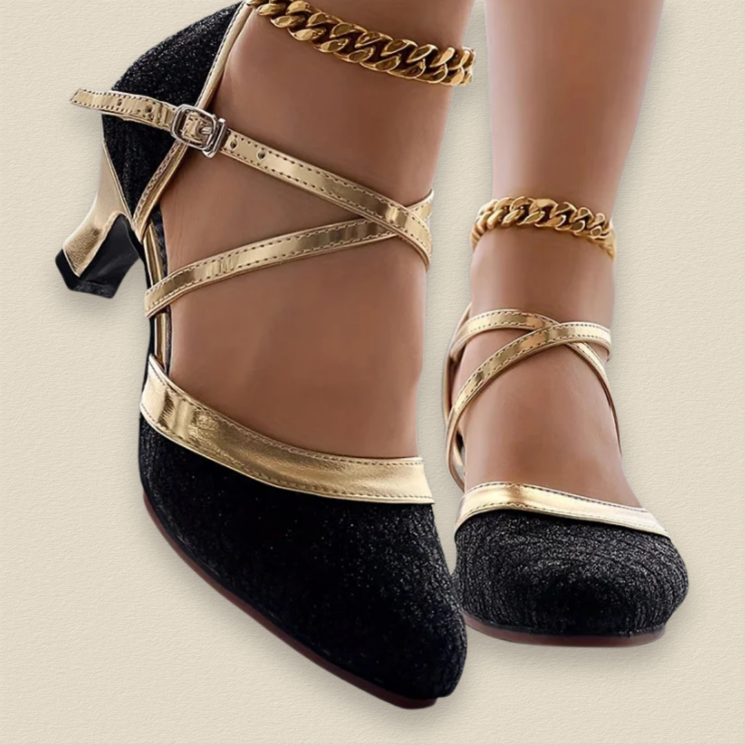 Black / 12
