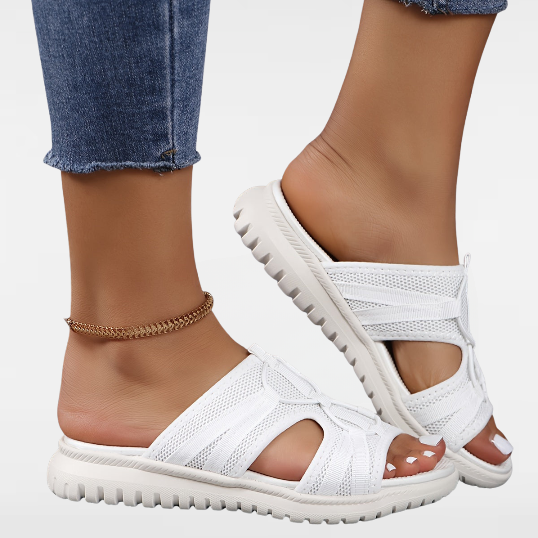 White / 11