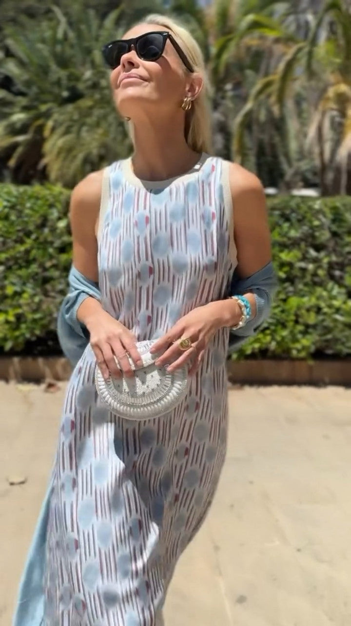 Vida | Elegant Long Dress with Matching Shawl