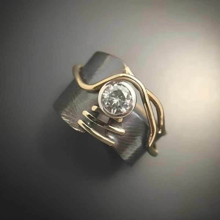 SARA | ELEGANT VINTAGE GLOW RING
