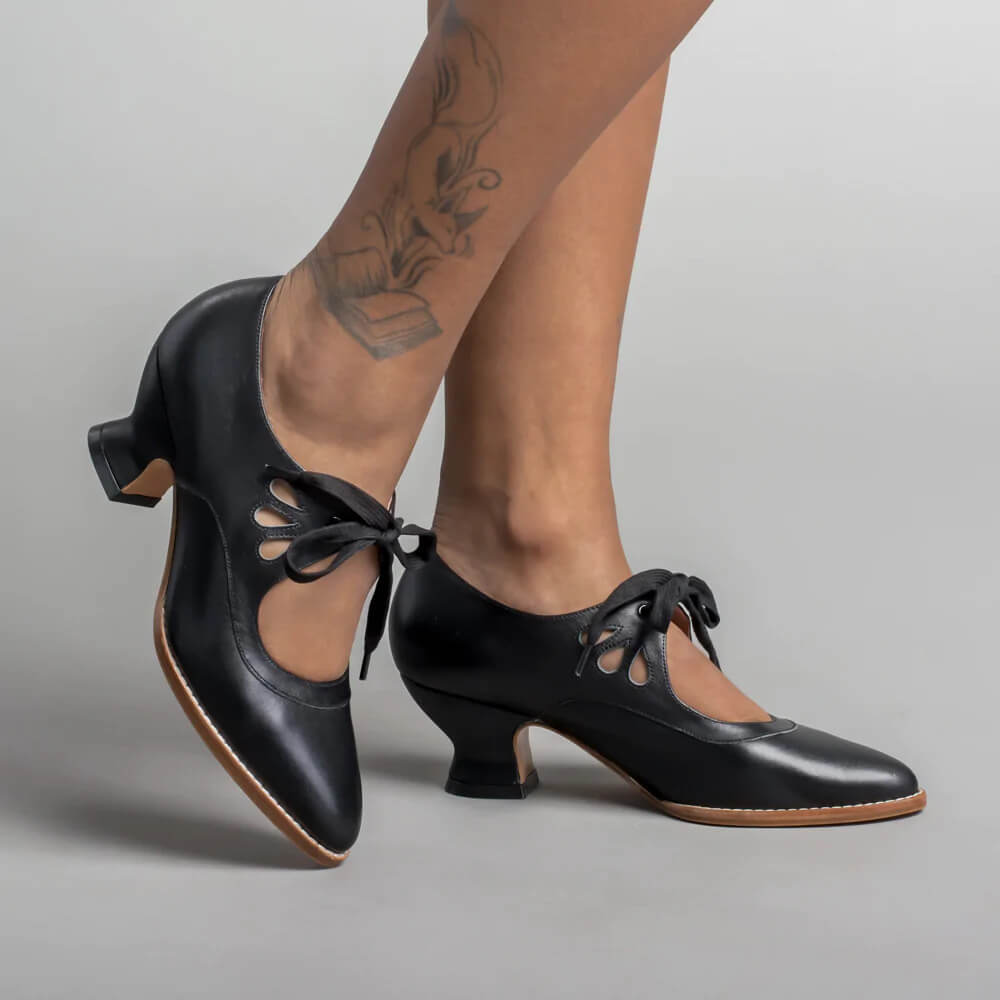 ANYA | TIMELESS VINTAGE HEELS SANDALS