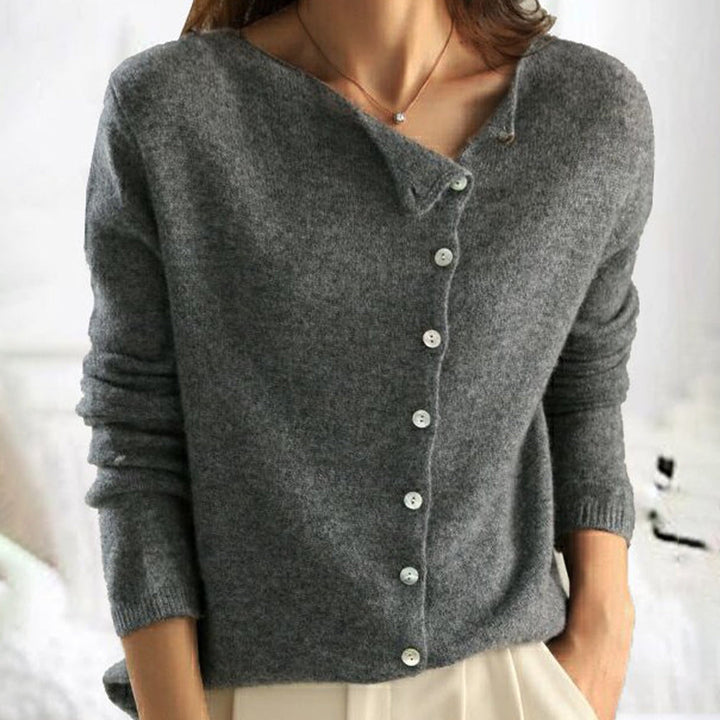 ELOISE |  COMFORTABLE BUTTONED SWEATER