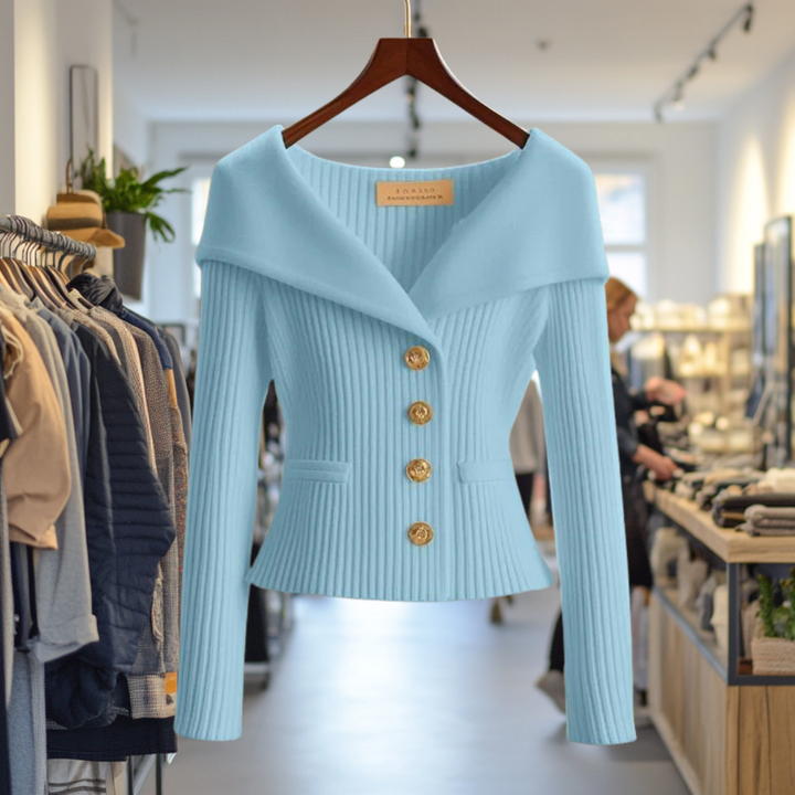 Amoura - Elegant Button-Up Pullover