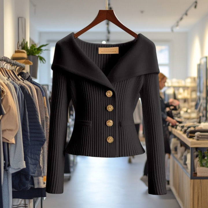 Amoura - Elegant Button-Up Pullover