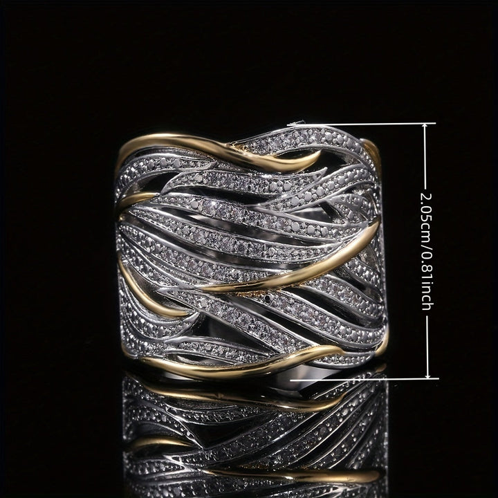 MISTY | STYLISH TWISTED RING