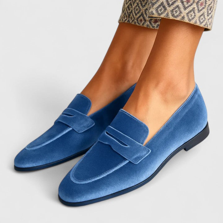 Blue / 11