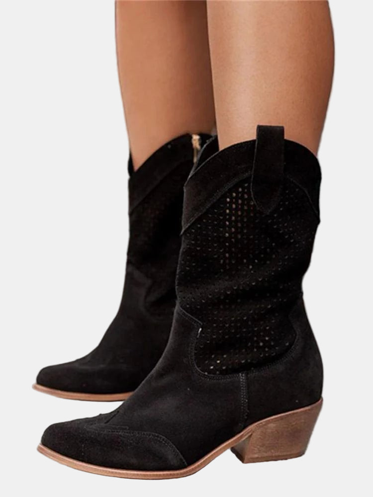 Black / 11