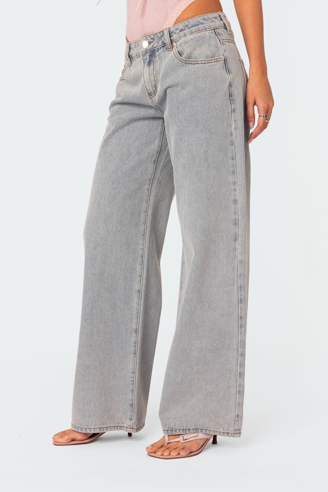 Delviana | Signature High-Waist Jeans with Bow Tie Detail