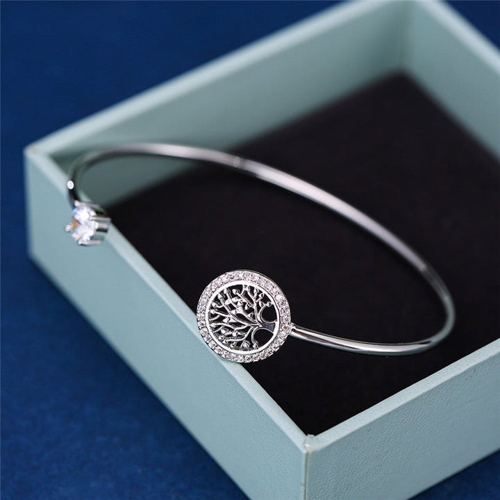 Emberly™ - Fashion Charm Bracelet