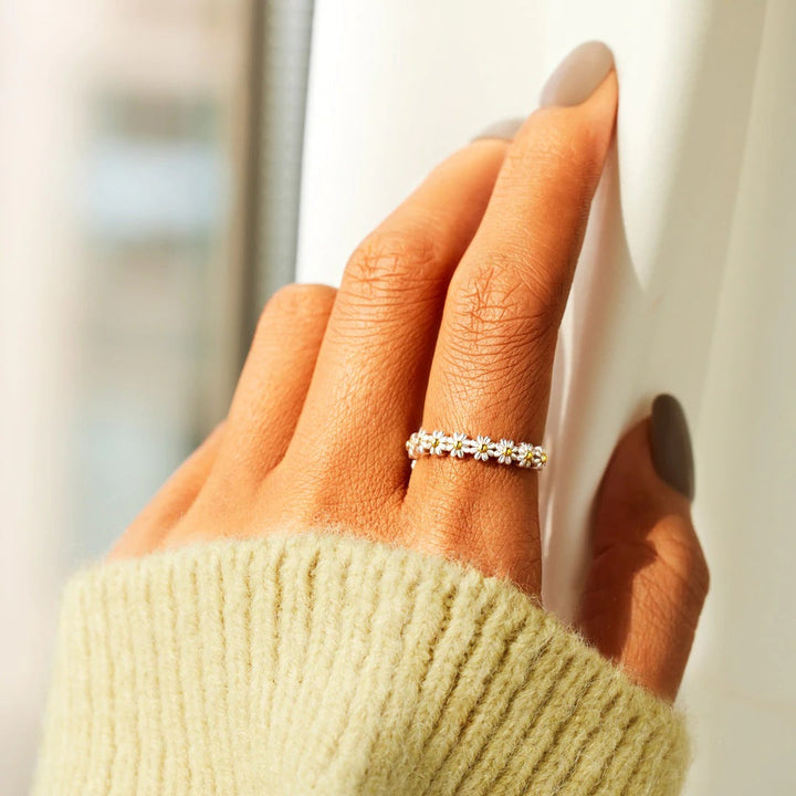 LILITH | ELEGANT FLOWER RING