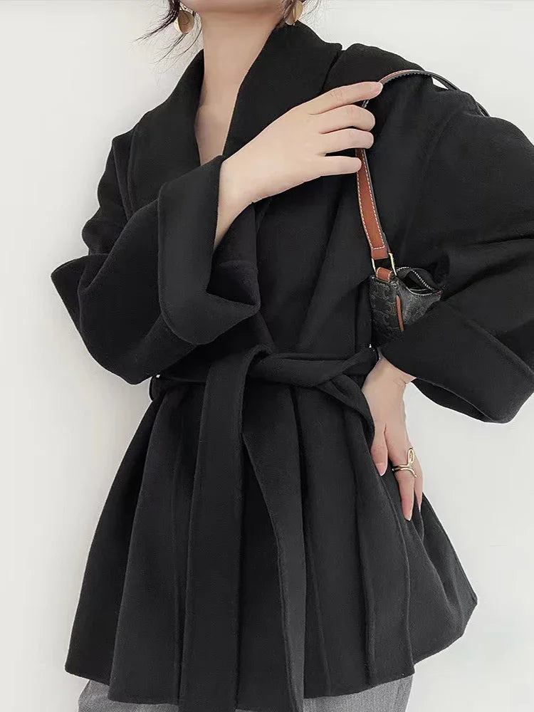 Black / M