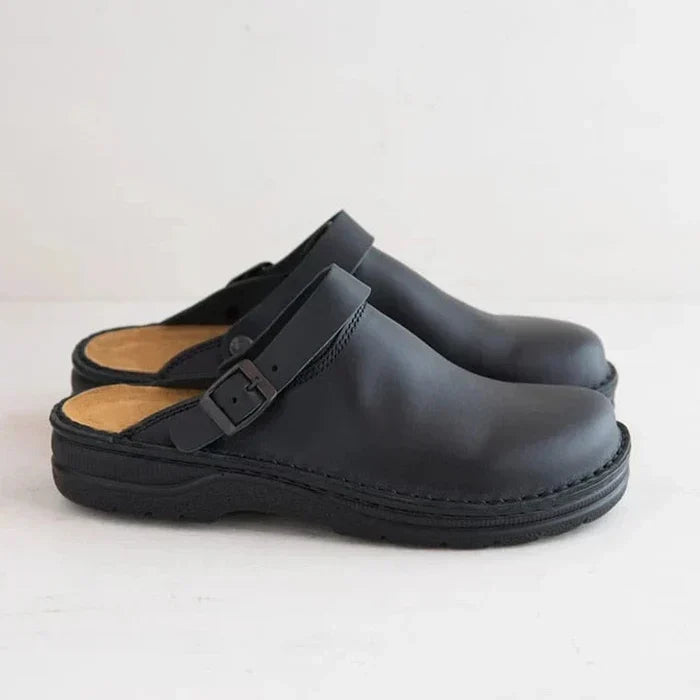 Black / 13