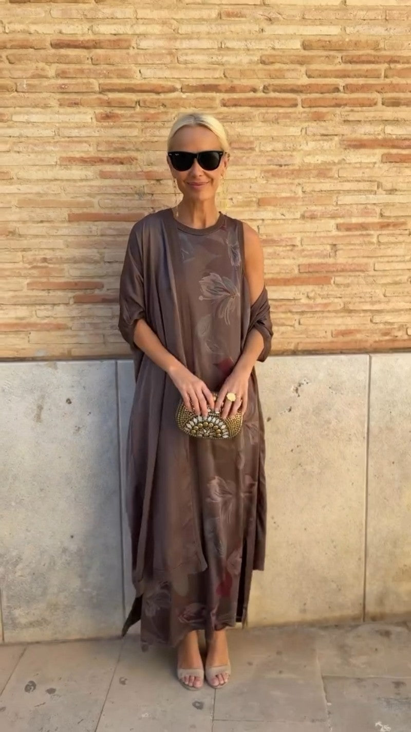 Zuri | Elegant long dress with matching shawl