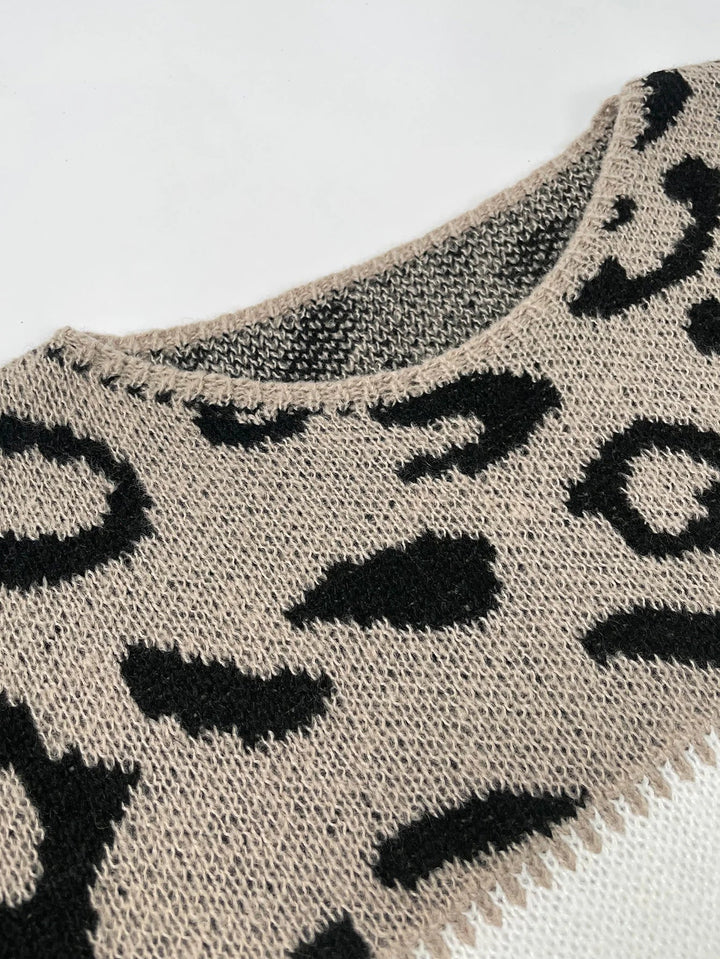 Lira - Cozy Leopard Print Sweater