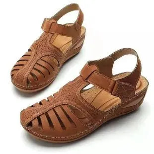 Brown / 10