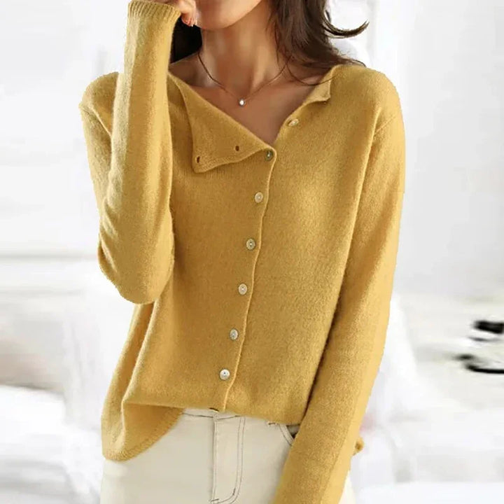 ELOISE |  COMFORTABLE BUTTONED SWEATER