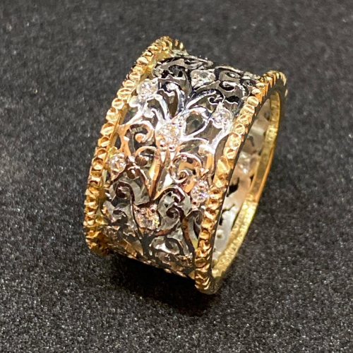 MILA | LUXURIOUS IVY RING