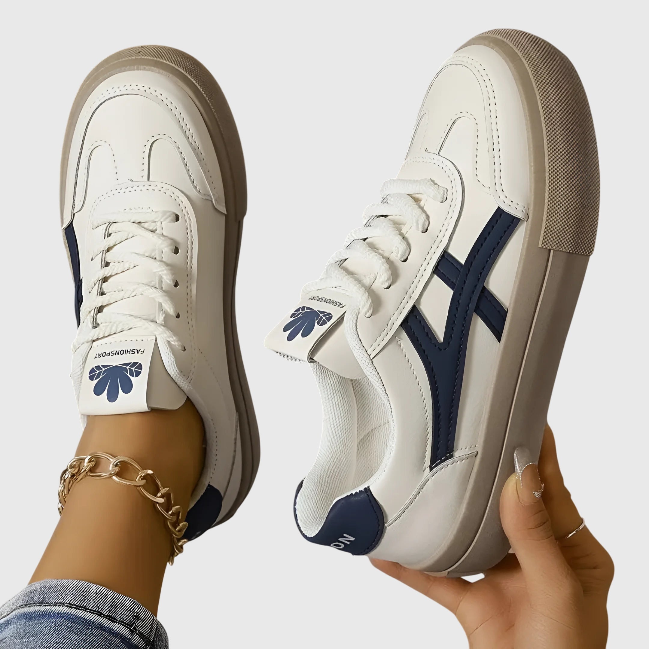 Blue / 9