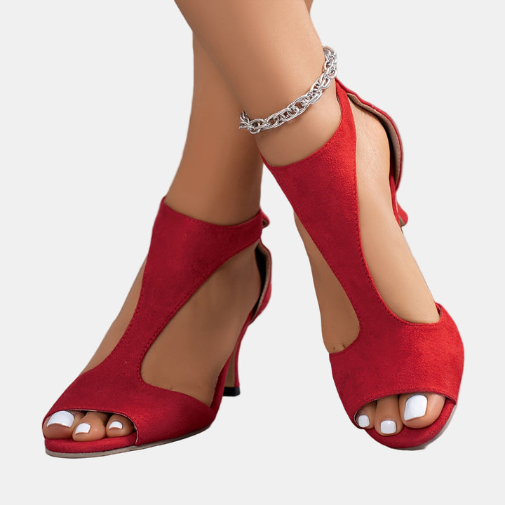 Praelina | Luxe Curve Heels