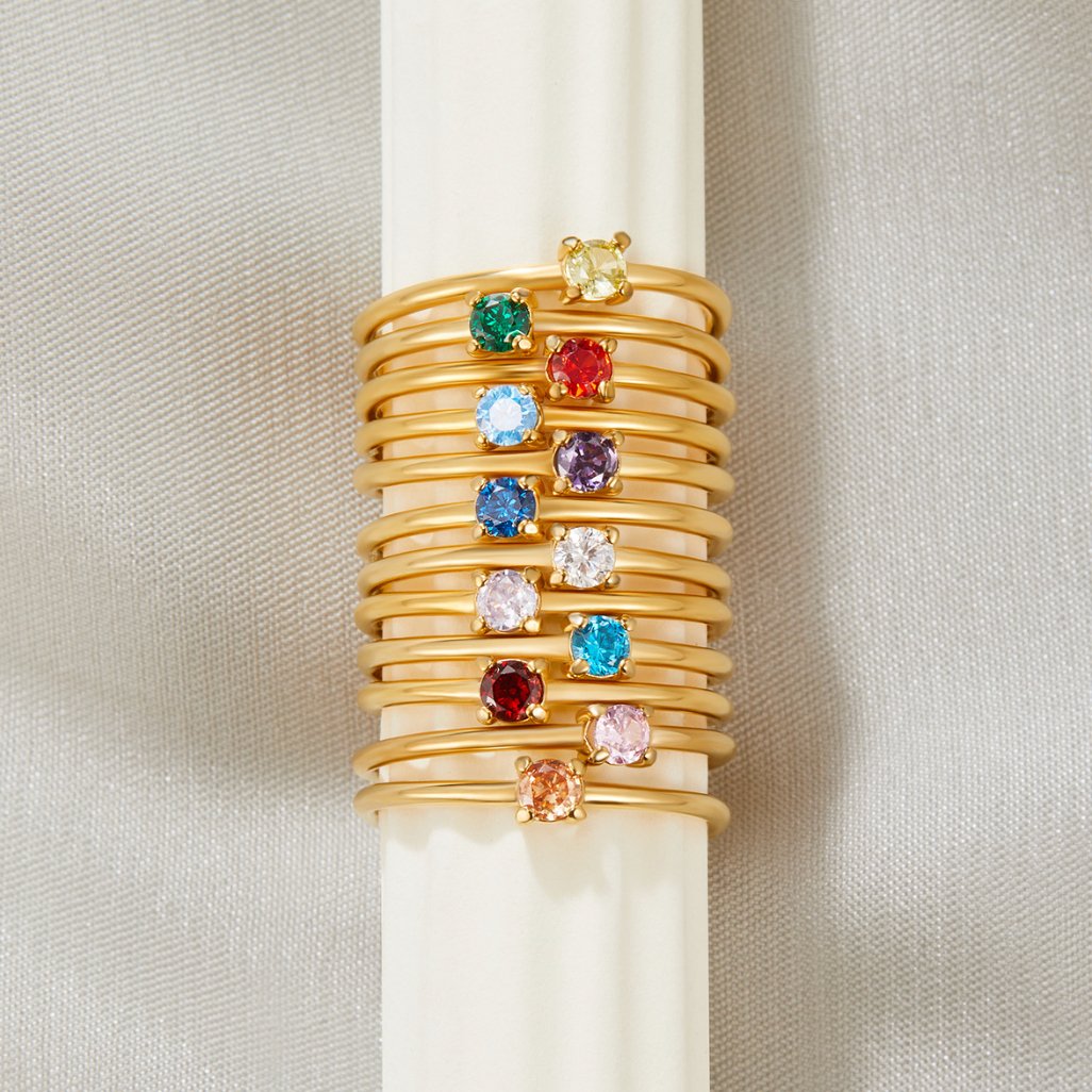 LUNA | ELEGANT BIRTHSTONE RINGS