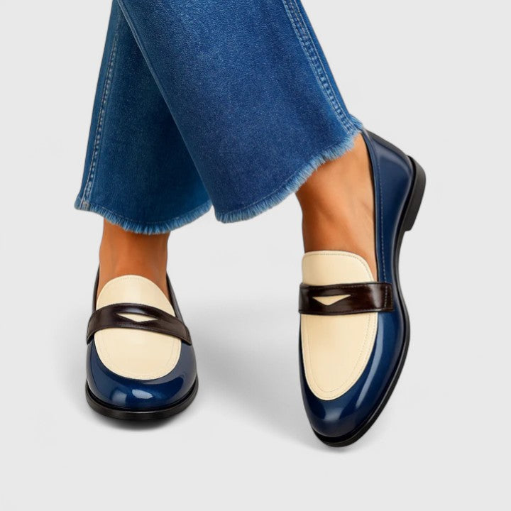Blue and Beige / 11