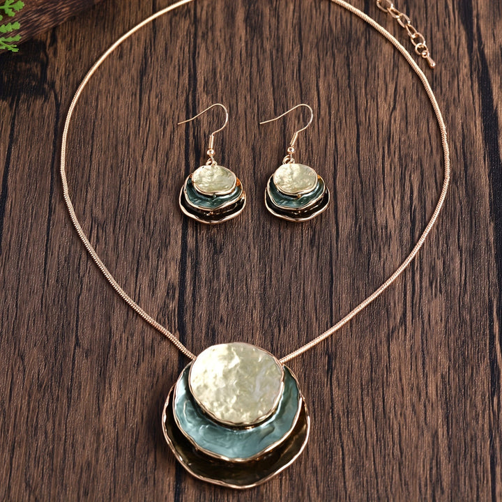 VANESSA | GOLDEN THREE-LAYER SET