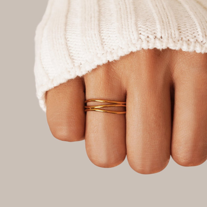 ETERNITY | SYLISH LOOP RING