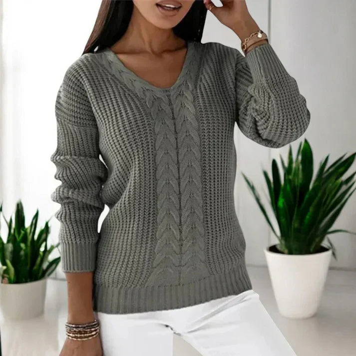 Alyssa - Cozy Cable Knit Sweater