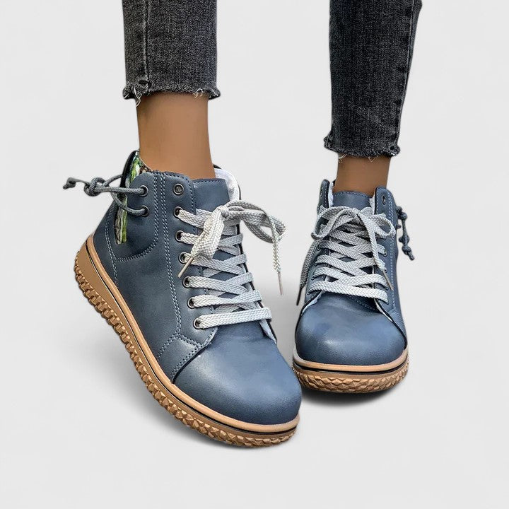 Blue / 11