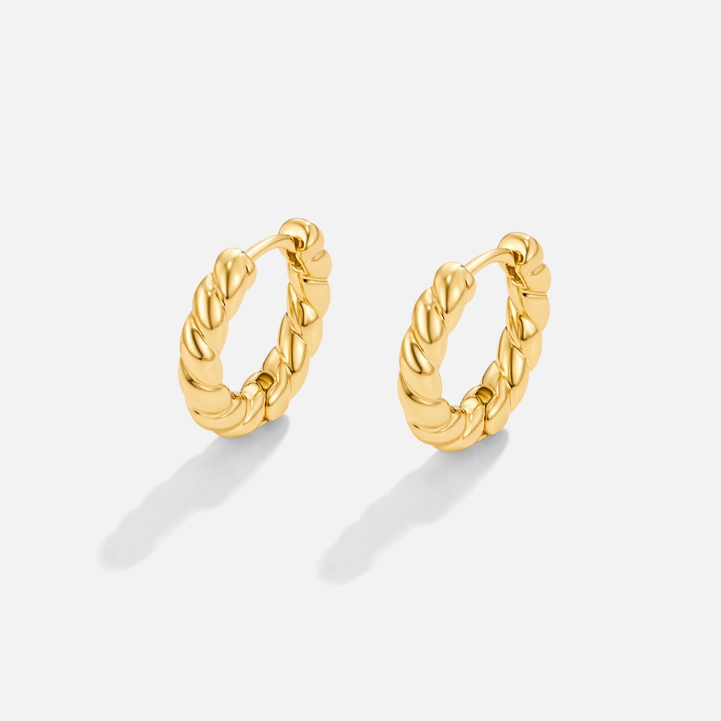 KRYSTAL | STYLISH TWIST EARRINGS