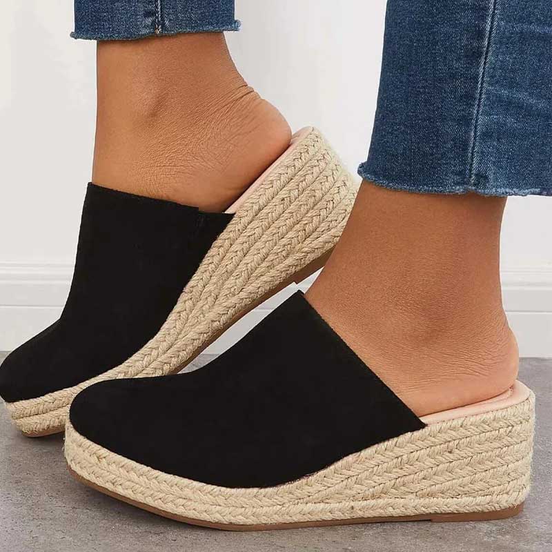 Black / 12