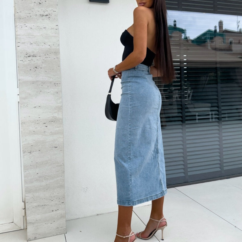 Hespera | Sleek & Stylish Body-Hugging Denim Skirt